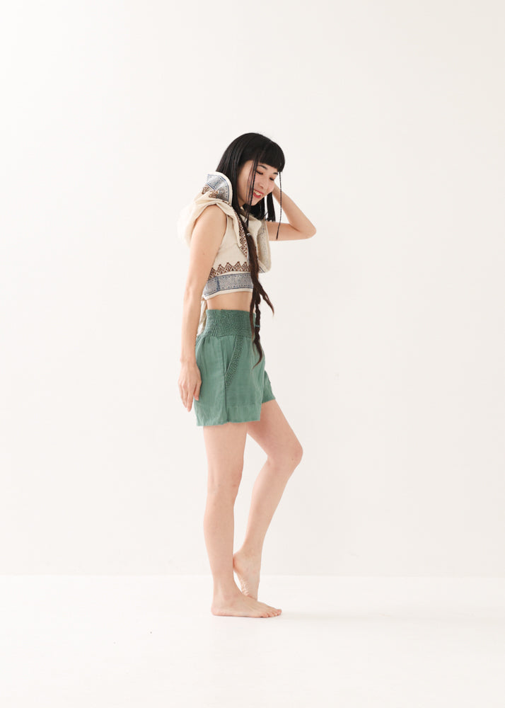 [セットアップ] tribal breeze 編み上げ2wayフーディトップス＆ハーフパンツ