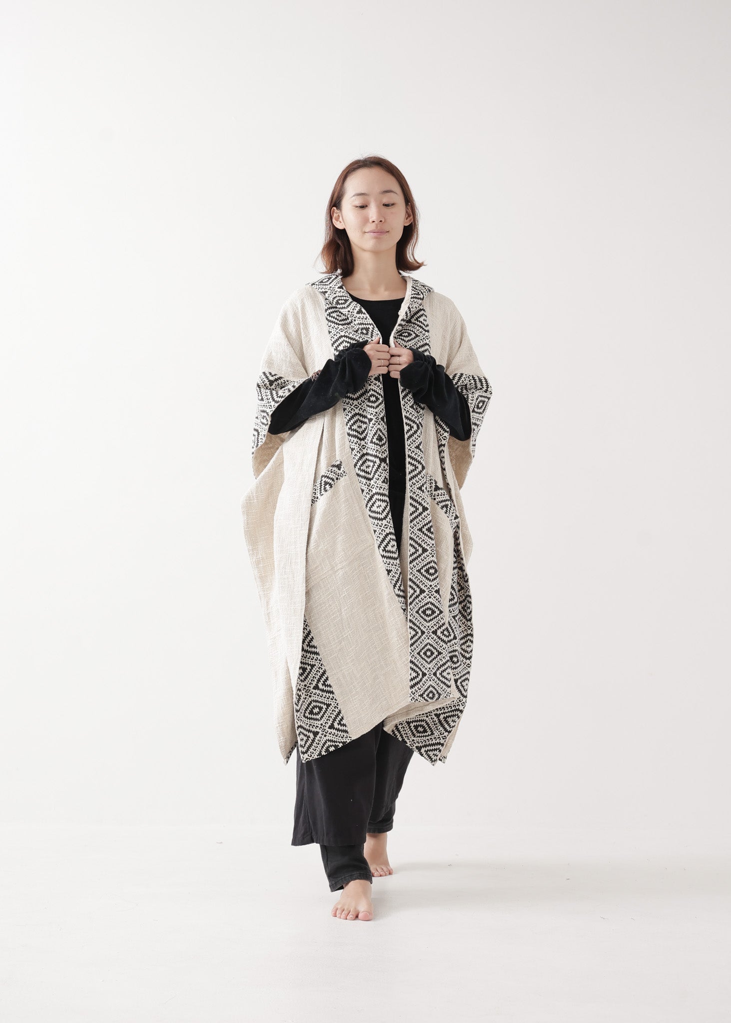 ZARIA] 厚手カディ/ 幾何学 Kimono 和羽織・ガウンコート | KujA