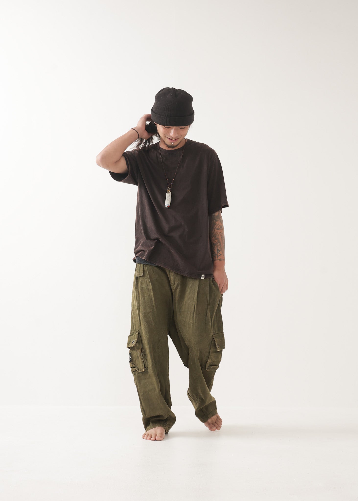 [NAZCA/ユニセックス] newフェードブラック・オルタナティブ Tシャツ (XL)