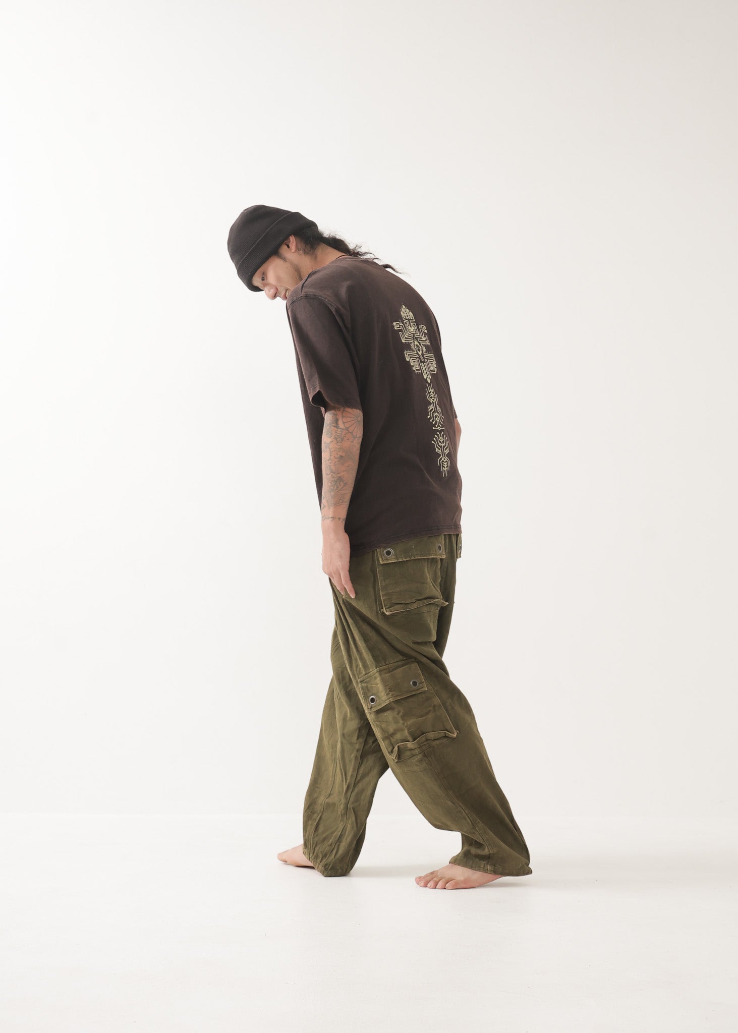 [NAZCA/ユニセックス] newフェードブラック・オルタナティブ Tシャツ (XL)