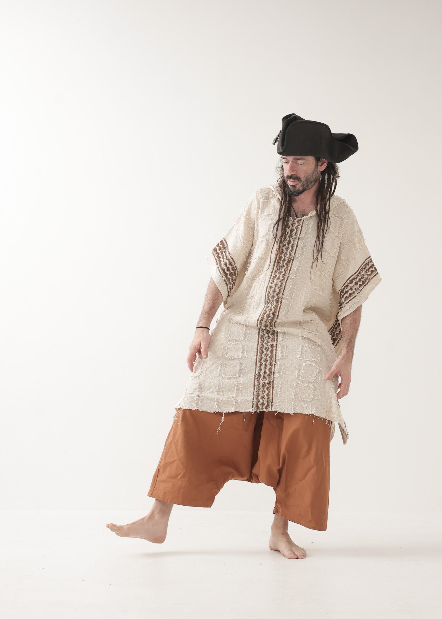 FREJA /ユニセックス] フーディビッグポンチョ | KujA