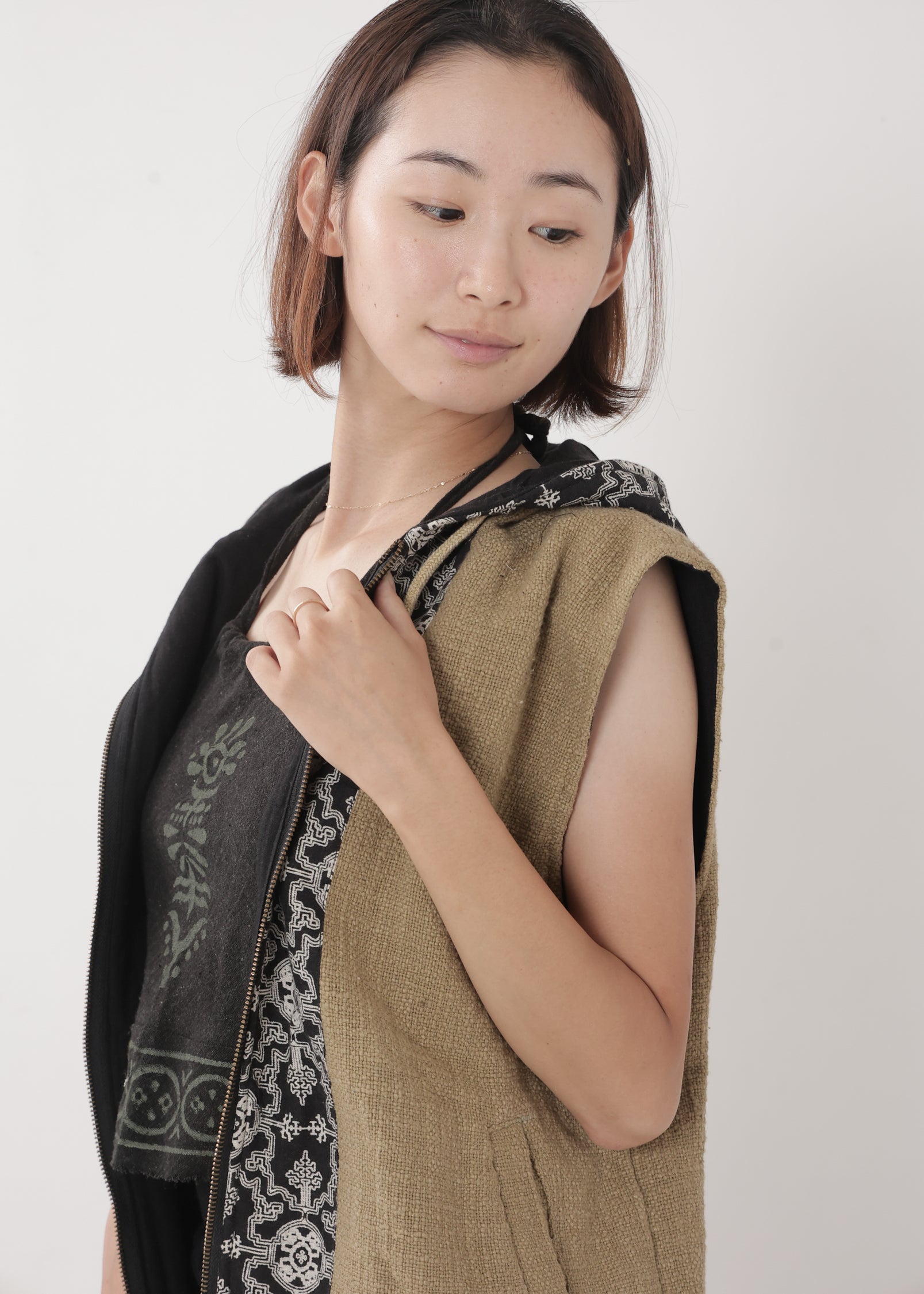 SHIPIBO/ユニセックス] ヘンプコットン・フーディベスト 全2色 | KujA