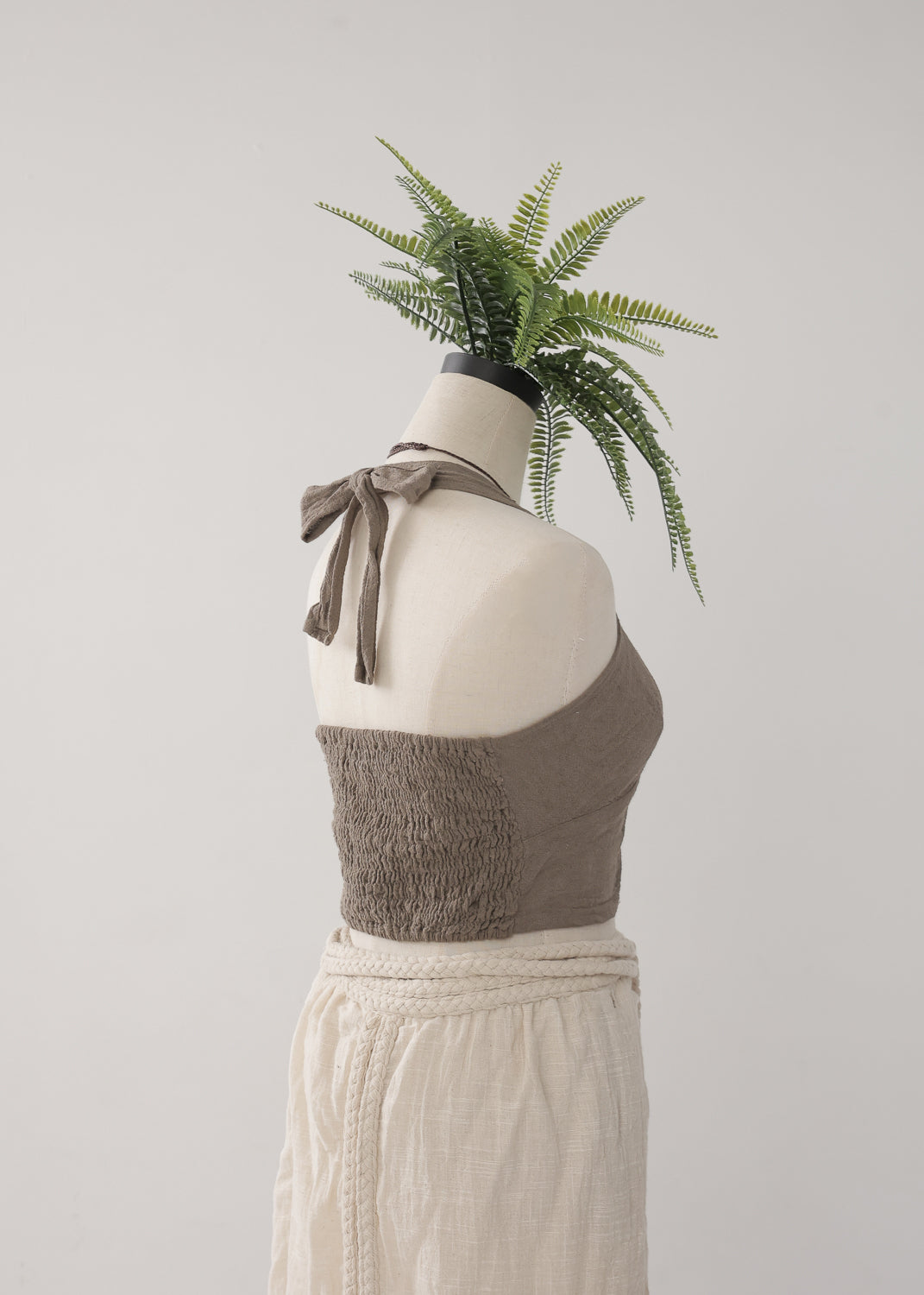 [Khadi of Love / 草木染め] Vネックホルター・クロップドトップス 全3色