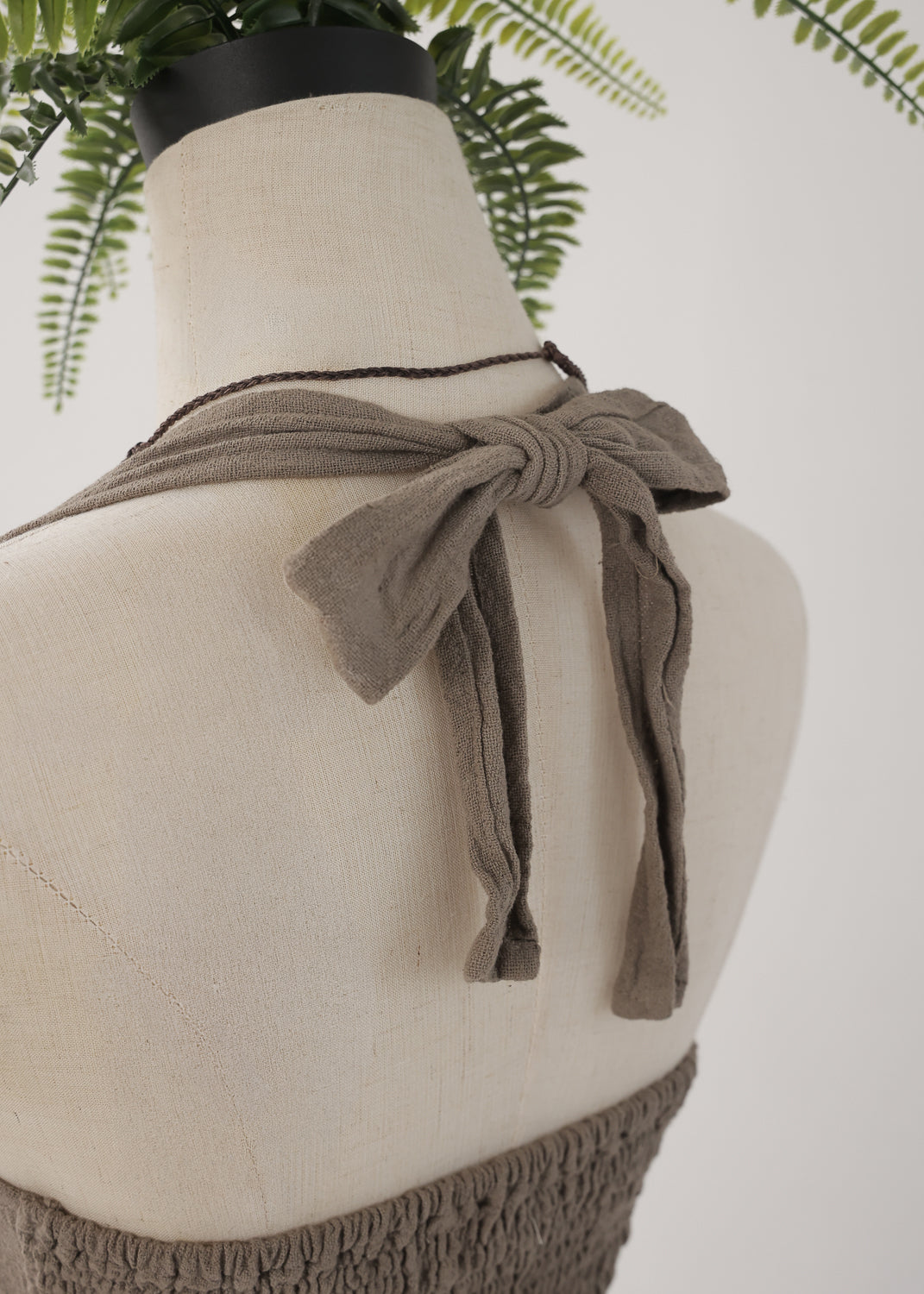 [Khadi of Love / 草木染め] Vネックホルター・クロップドトップス 全3色