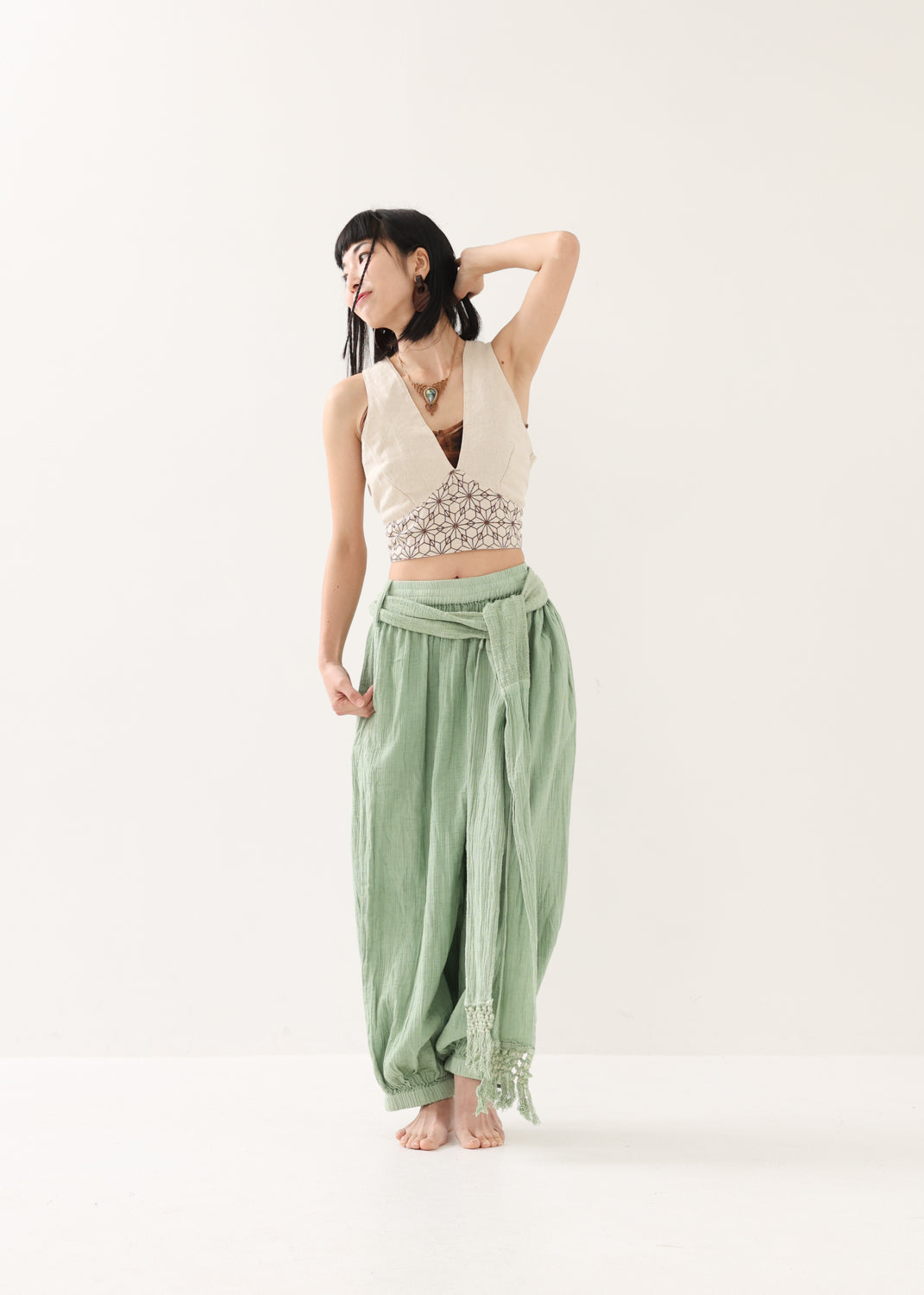 [紡生/TSUMUGI] 麻の葉 ジオメトリック・クロップド・ビスチェ