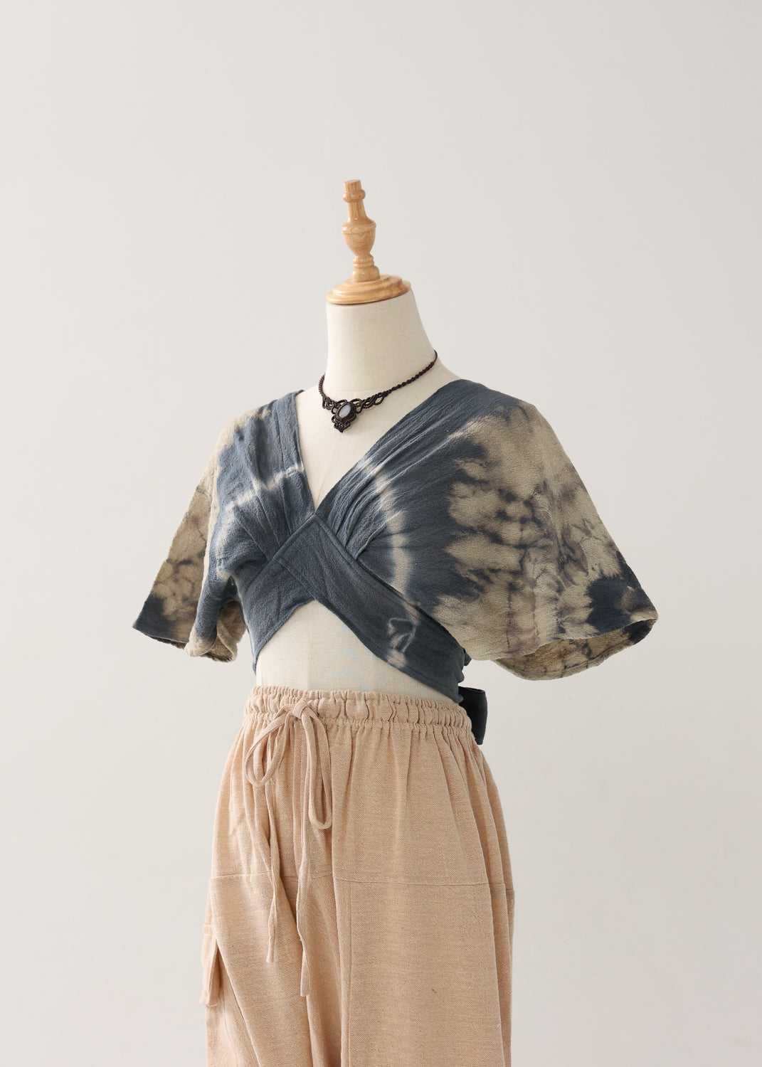 [Khadi of Love] バックノット・ カイトスリーブトップス (草木染め/全２色)
