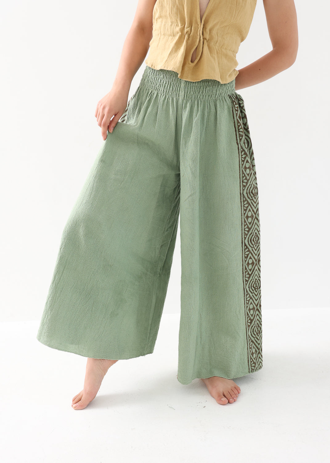 [Tribal Earth] サイドブロック high waist ワイドフレアパンツ 全2色