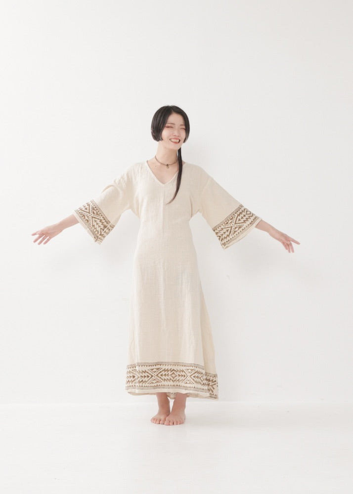 [NAZCA] Rawコットン・ オルテガドレス 七分袖