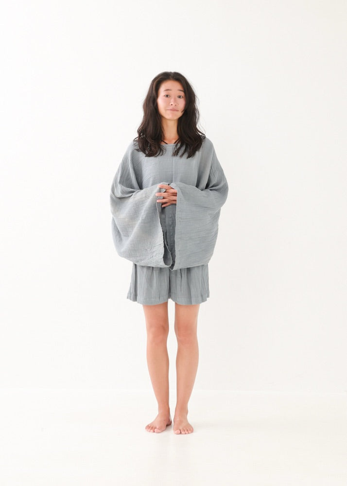 [NATURE FLOW / セットアップ] 平織りボートフレアトップス＆キュロット (Blue Gray)