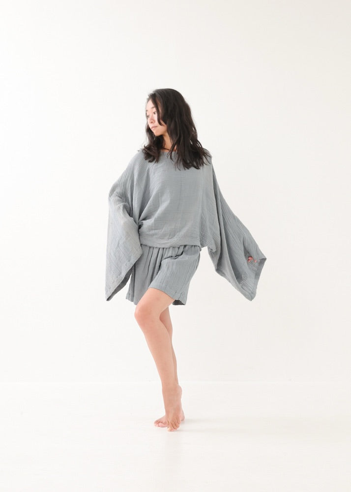[NATURE FLOW / セットアップ] 平織りボートフレアトップス＆キュロット (Blue Gray)