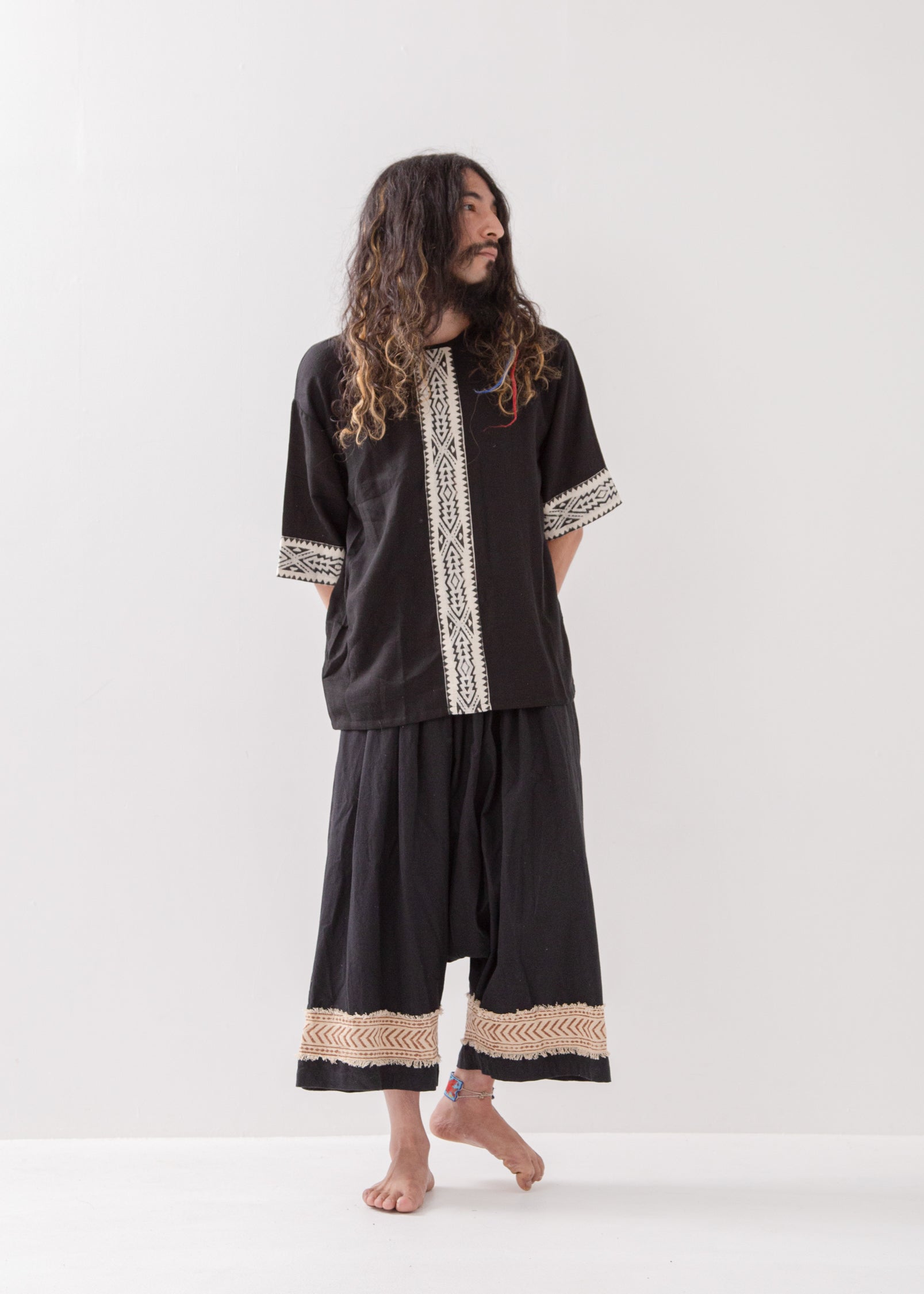 Dragon Tail /ユニセックス] TANTRA ブラックチュニックTee | KujA