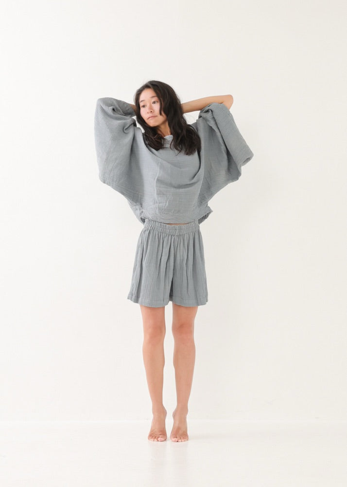[NATURE FLOW / セットアップ] 平織りボートフレアトップス＆キュロット (Blue Gray)