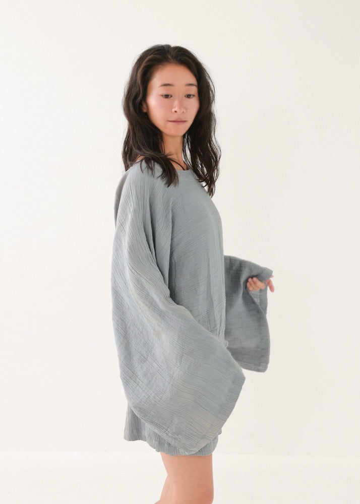 [NATURE FLOW / セットアップ] 平織りボートフレアトップス＆キュロット (Blue Gray)