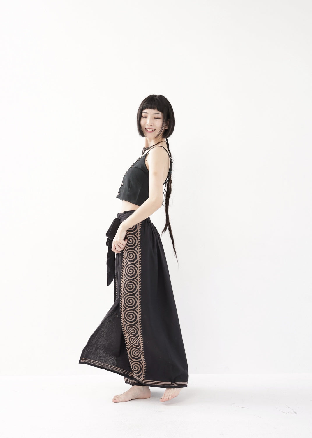 [Khadi of Love] ココナッツボタン・クロップドキャミソール 全2色