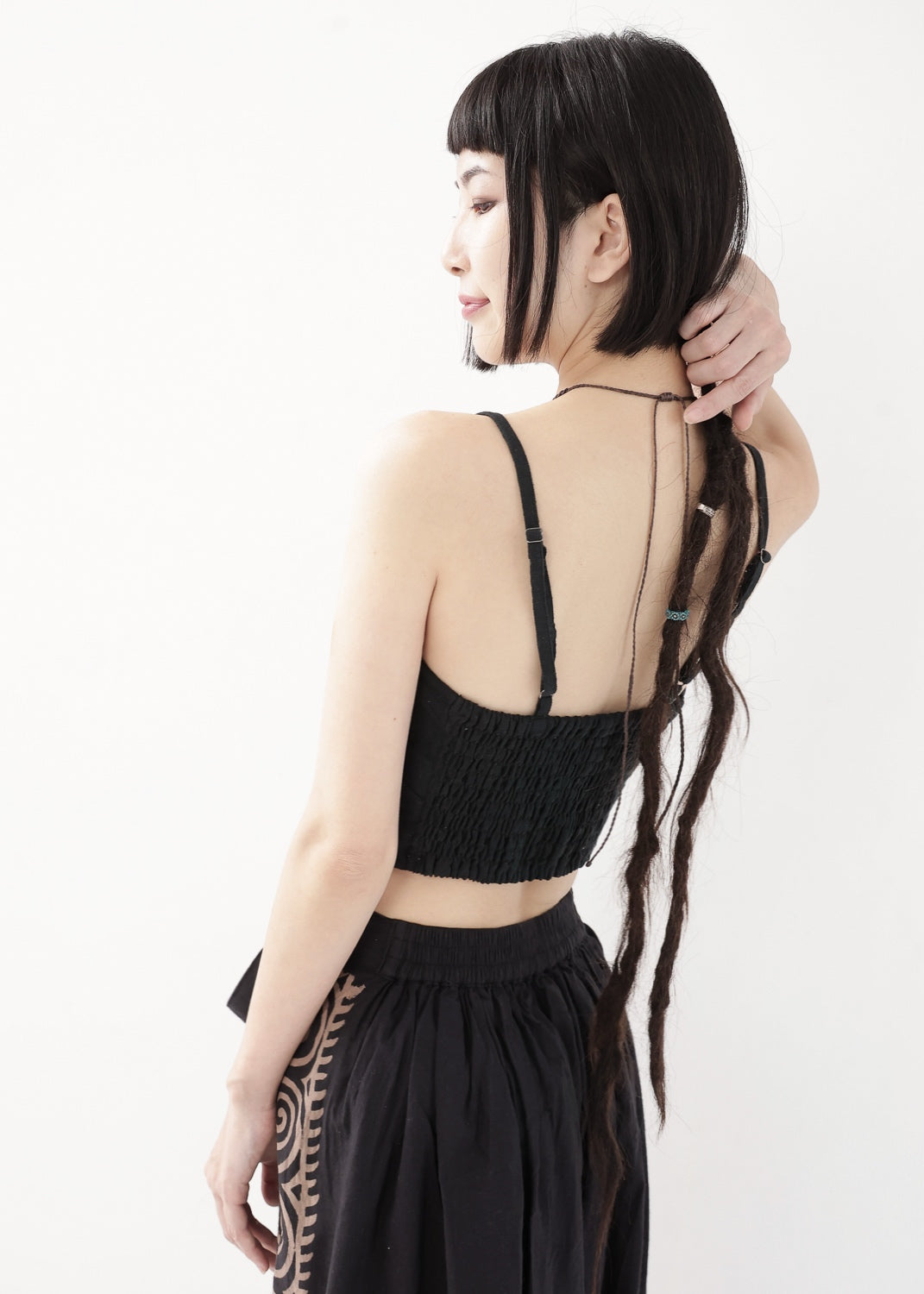 [Khadi of Love] ココナッツボタン・クロップドキャミソール 全2色