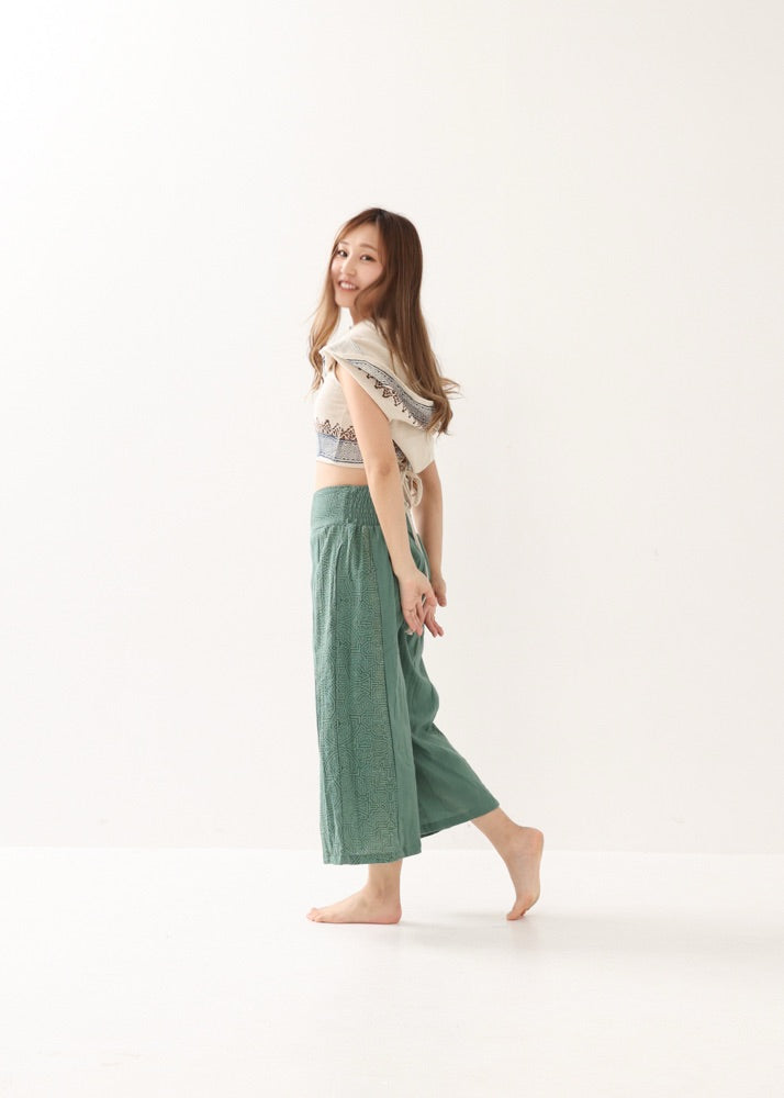 [セットアップ] tribal breeze 編み上げ2wayフーディトップス＆ハーフパンツ