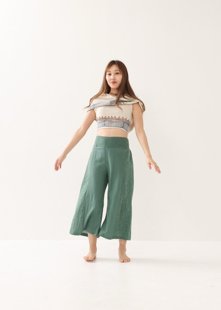[セットアップ] tribal breeze 編み上げ2wayフーディトップス＆ハーフパンツ