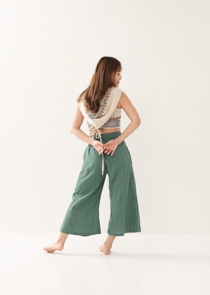 [セットアップ] tribal breeze 編み上げ2wayフーディトップス＆ハーフパンツ