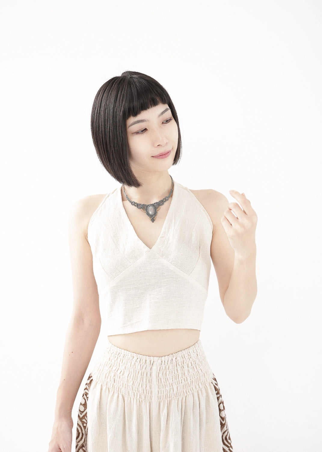 [Khadi of Love] Vネックホルター・クロップドトップス (きなり)