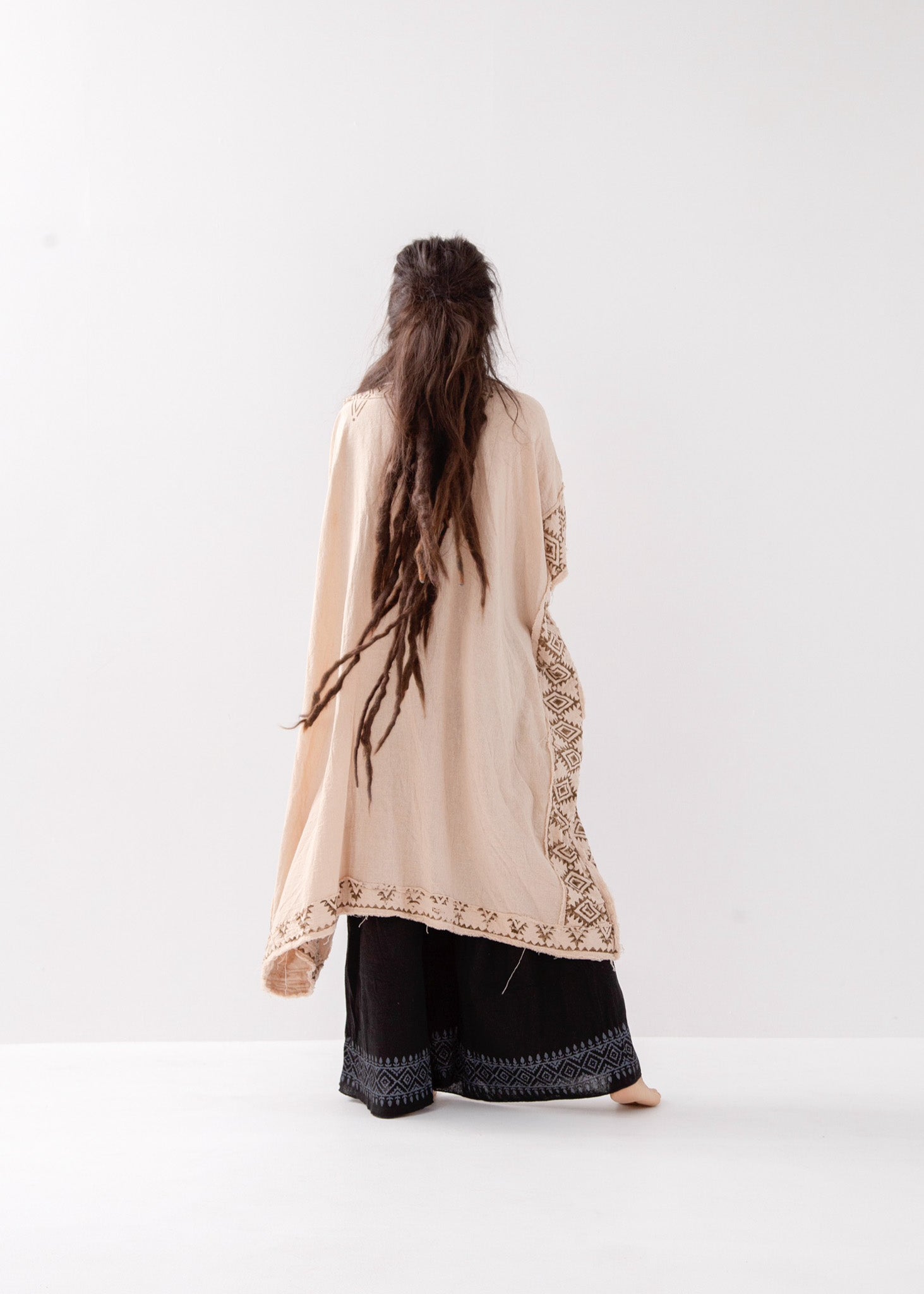 Tribal Earth] ブロックプリント・ロングガウンKimono 羽織 | KujA