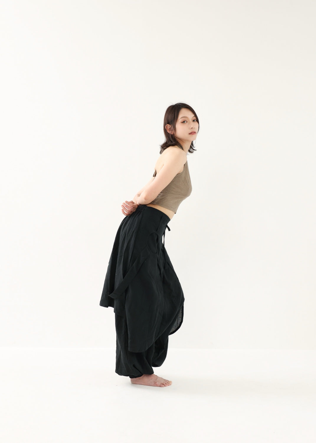[Khadi of Love / 草木染め] Vネックホルター・クロップドトップス 全3色