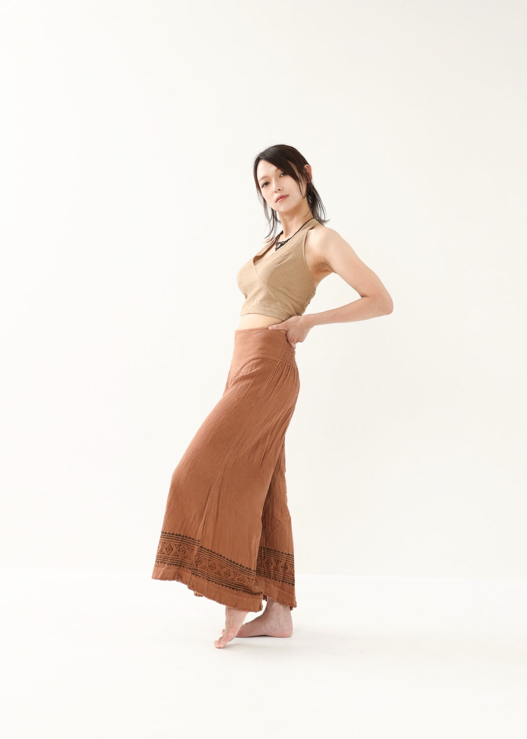 [Khadi of Love / 草木染め] Vネックホルター・クロップドトップス 全3色