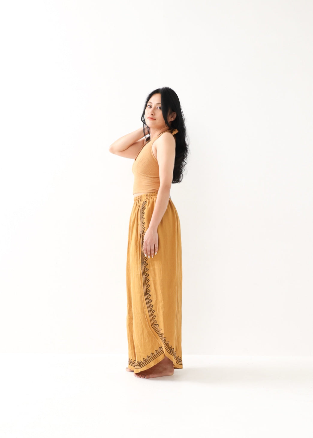 [Khadi of Love / 草木染め] Vネックホルター・クロップドトップス 全3色