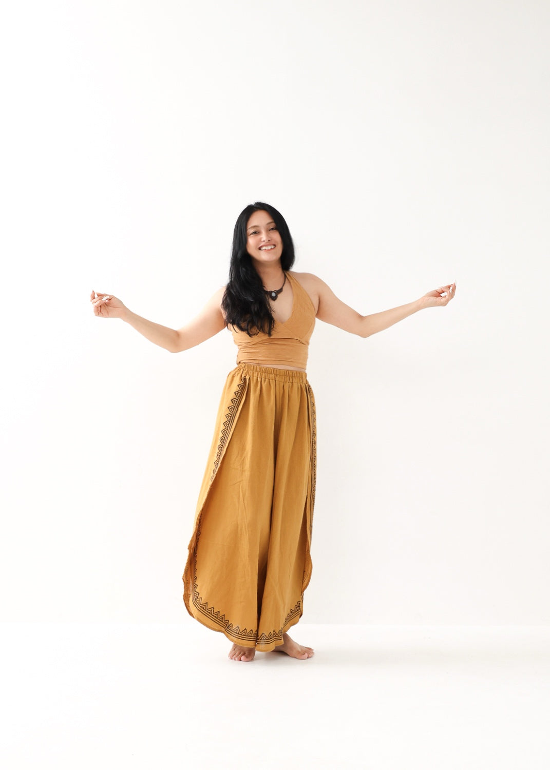 [Khadi of Love / 草木染め] Vネックホルター・クロップドトップス 全3色