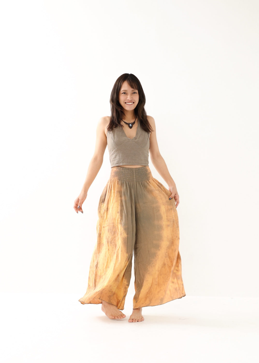 [Khadi of Love / 草木染め] Vネックホルター・クロップドトップス 全3色