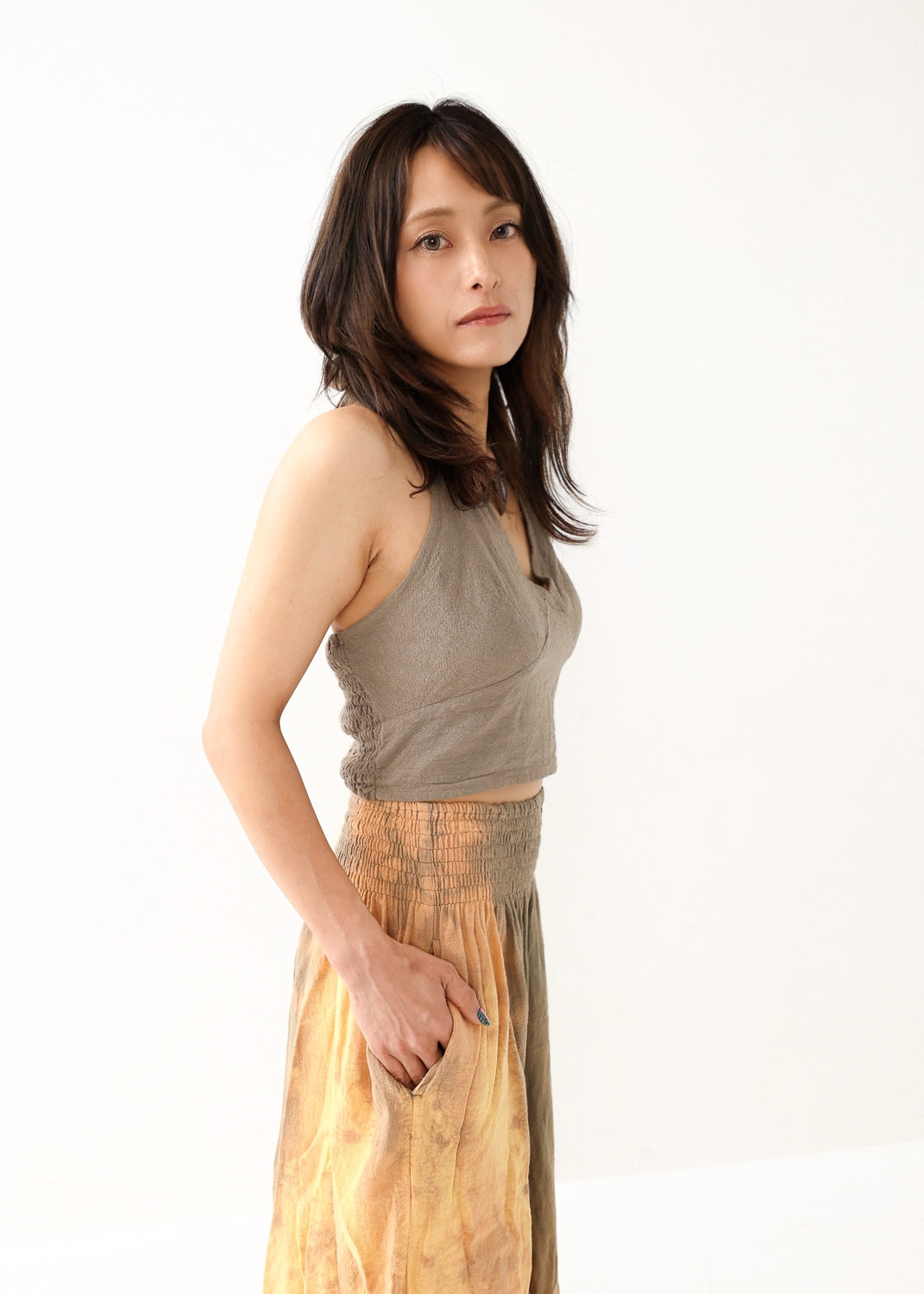 [Khadi of Love / 草木染め] Vネックホルター・クロップドトップス 全3色