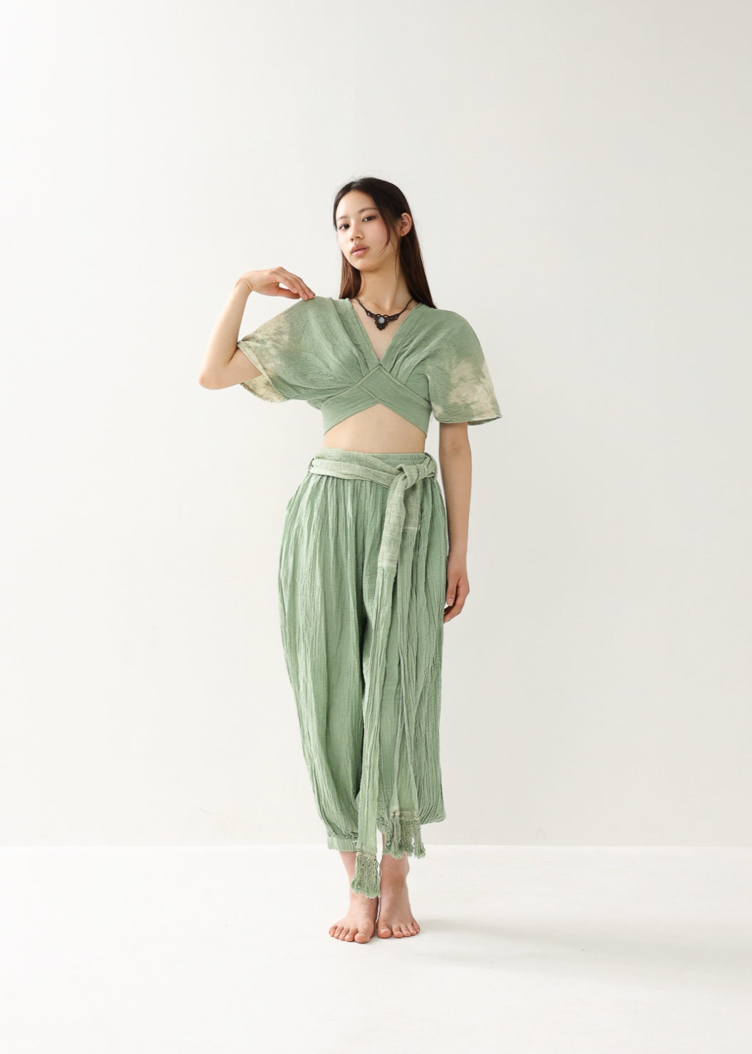 [Khadi of Love] バックノット・ カイトスリーブトップス (草木染め/全２色)