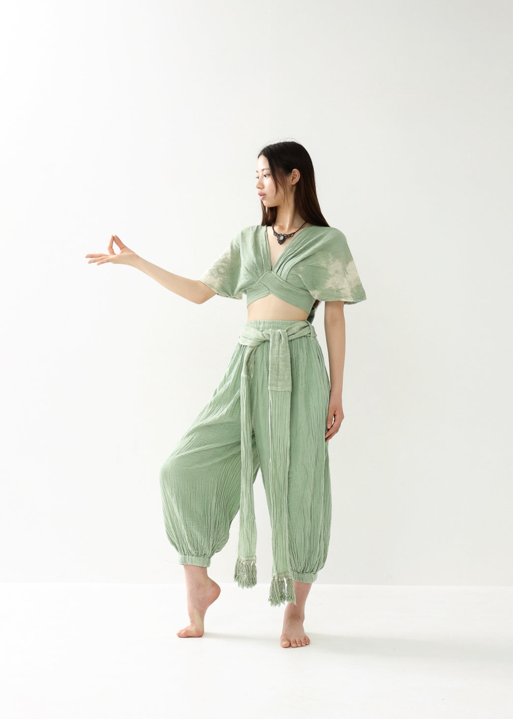 [Khadi of Love] バックノット・ カイトスリーブトップス (草木染め/全２色)
