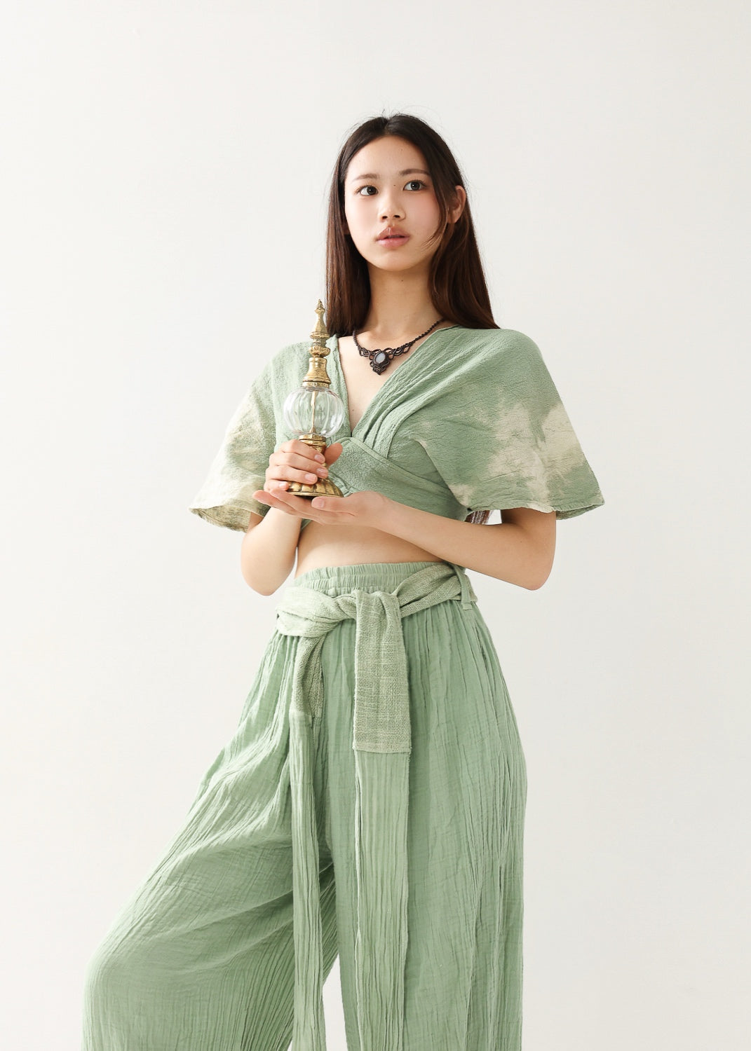 [Khadi of Love] バックノット・ カイトスリーブトップス (草木染め/全２色)