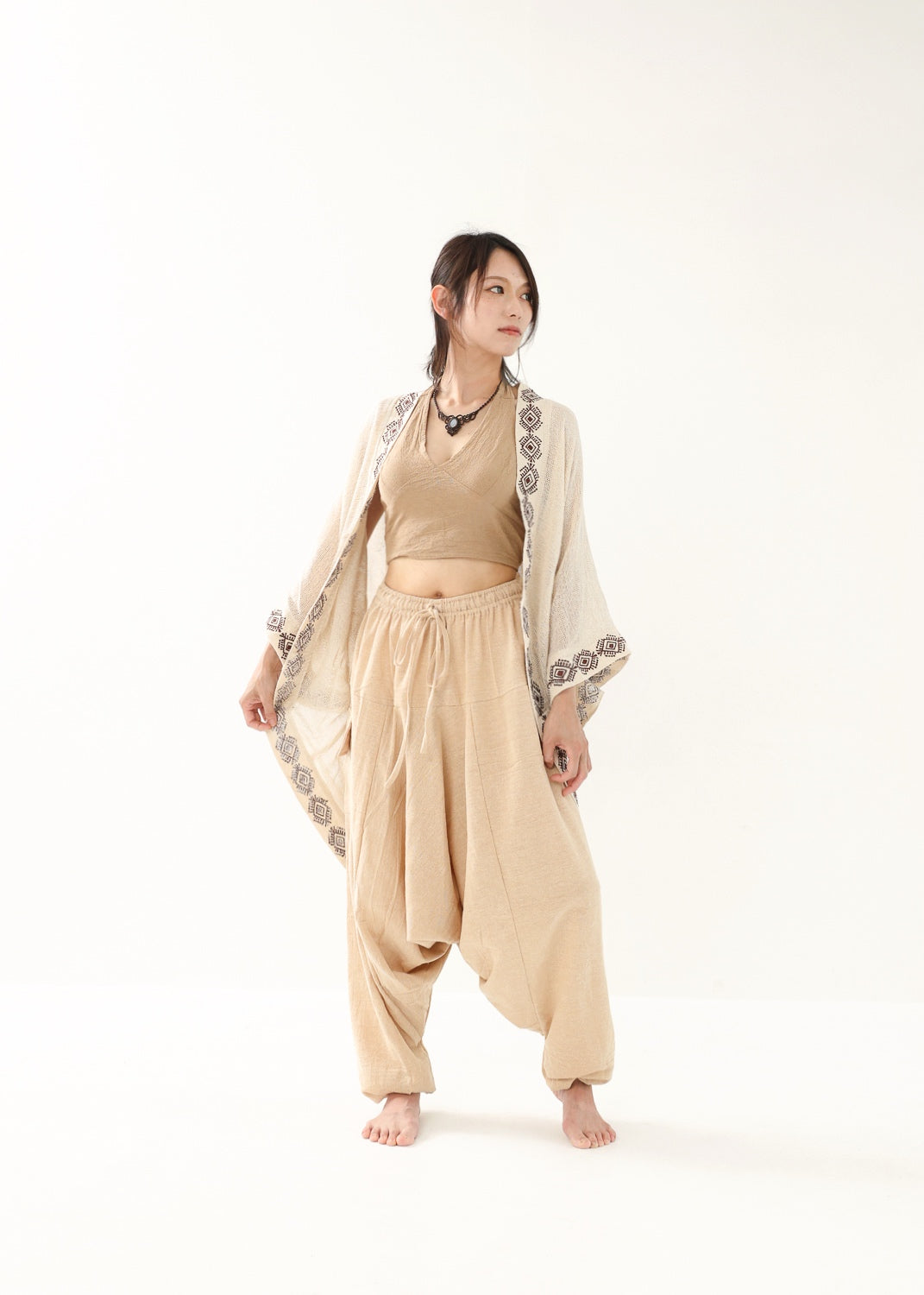 [HINO Ivory /ハンドメイド刺繍] フィッシュテール・コットンニット羽織 Kimono