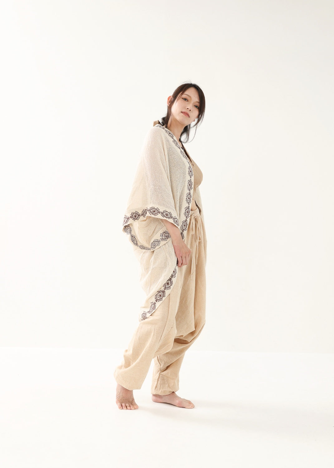 [HINO Ivory /ハンドメイド刺繍] フィッシュテール・コットンニット羽織 Kimono