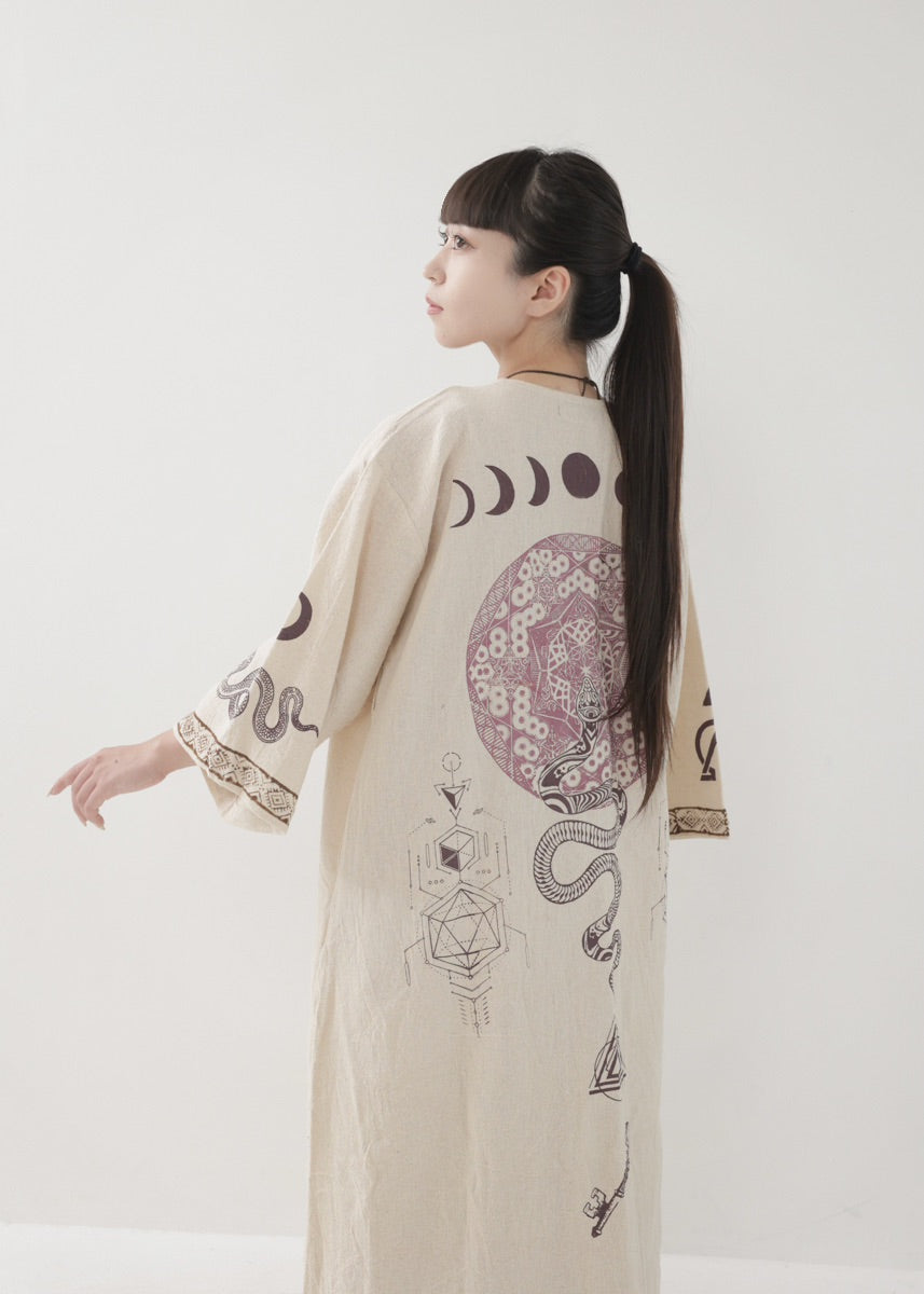 [奇なりの高次元場 × KujA コラボ限定品] KANNAGI ジオトリム・ストレートローブ