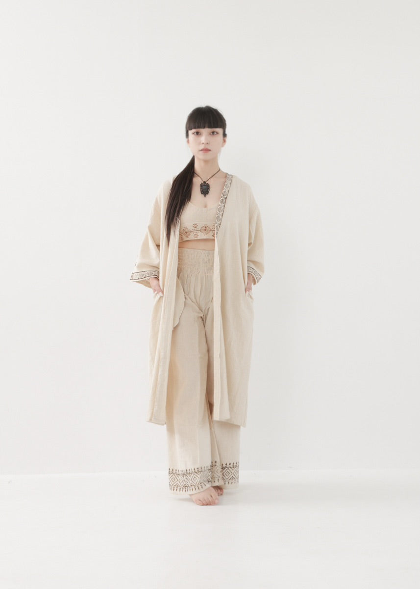 [奇なりの高次元場 × KujA コラボ限定品] KANNAGI ジオトリム・ストレートローブ