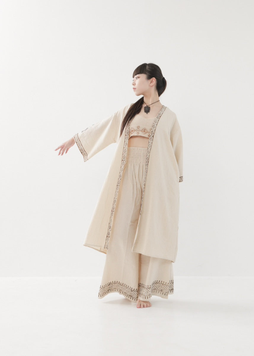 [奇なりの高次元場 × KujA コラボ限定品] KANNAGI ジオトリム・ストレートローブ