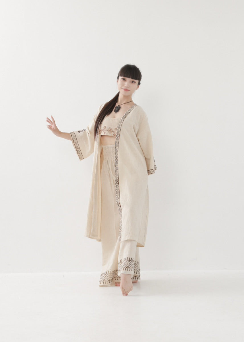 [奇なりの高次元場 × KujA コラボ限定品] KANNAGI ジオトリム・ストレートローブ